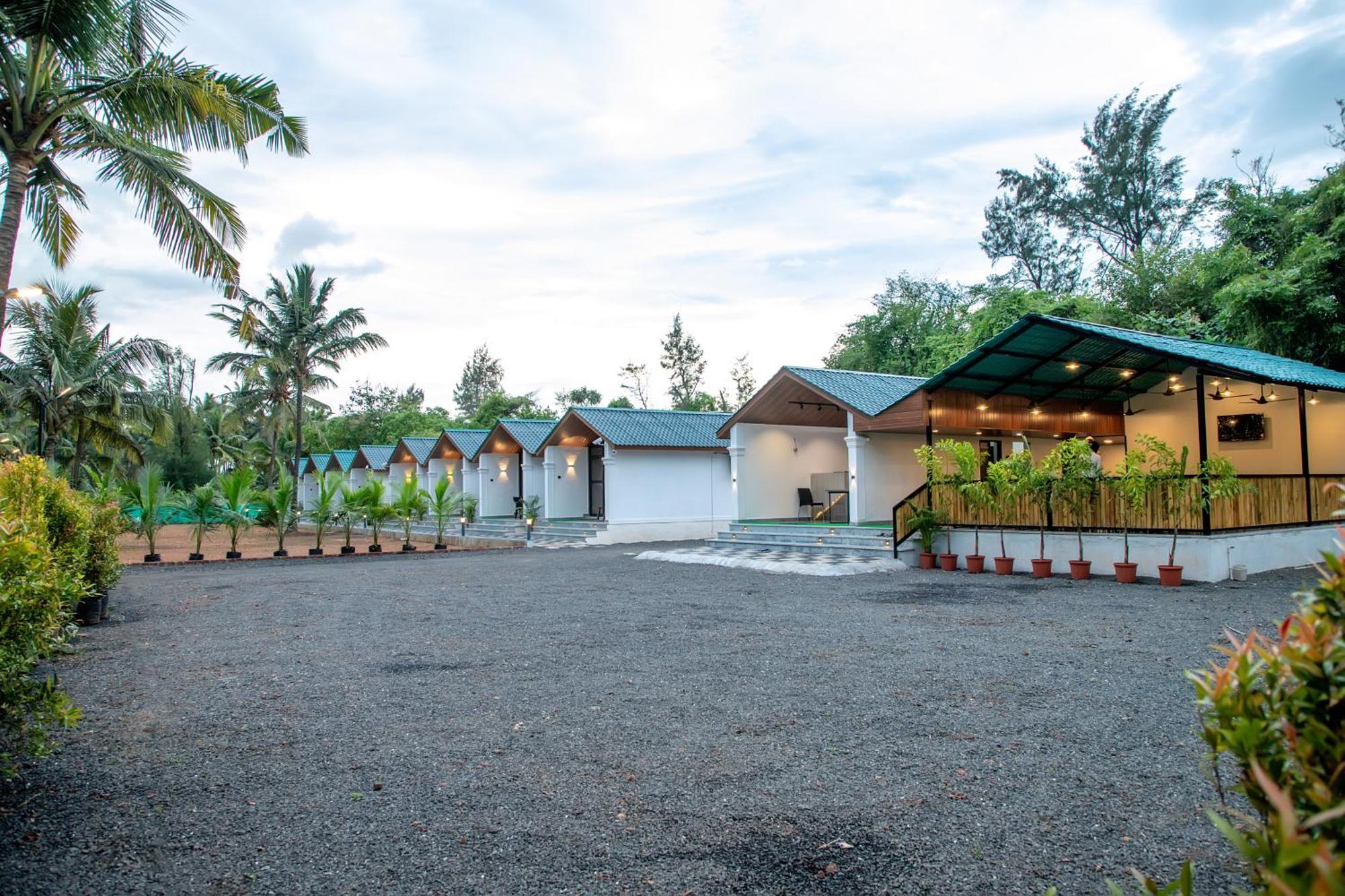 White Sand Beach Resort Kondivali Ngoại thất bức ảnh