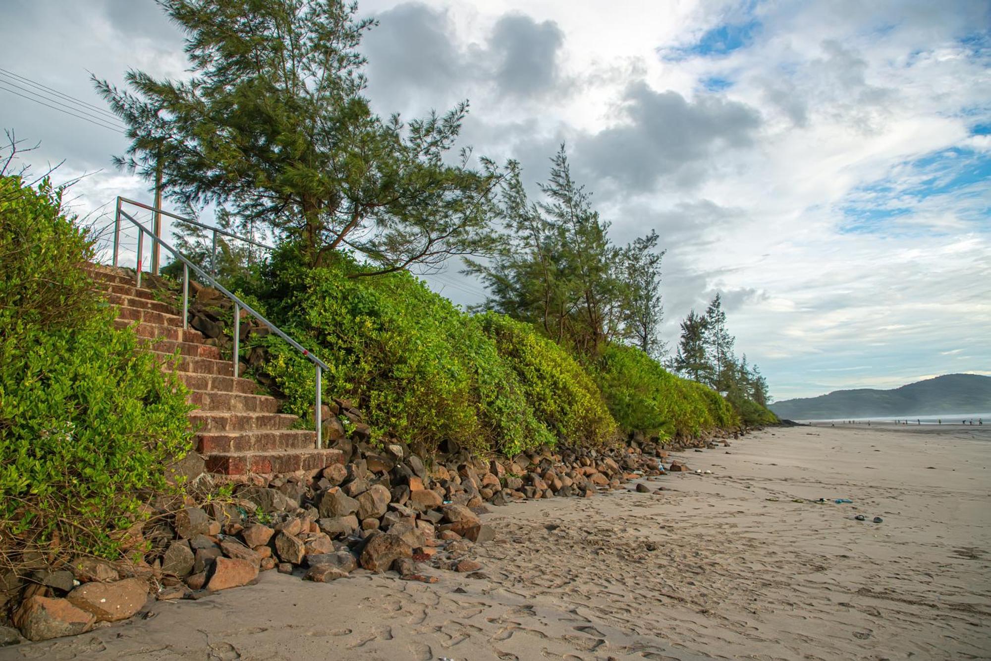 White Sand Beach Resort Kondivali Ngoại thất bức ảnh