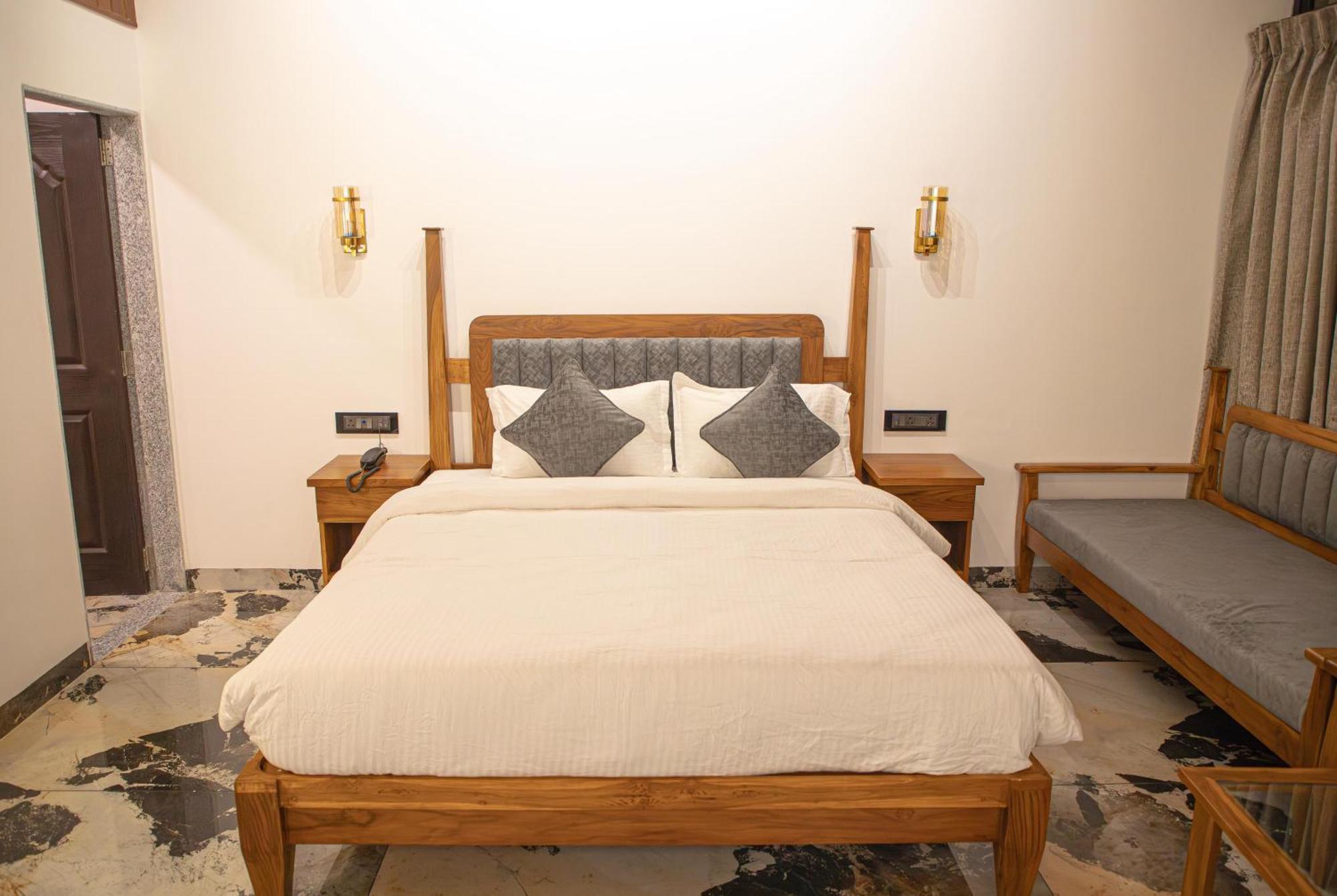 White Sand Beach Resort Kondivali Ngoại thất bức ảnh